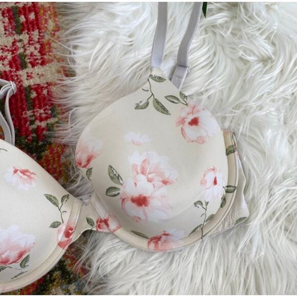 PINK Victoria’s Secret lightly lined wear everywhere t-shirt bra size 32DD - Picture 3 of 6